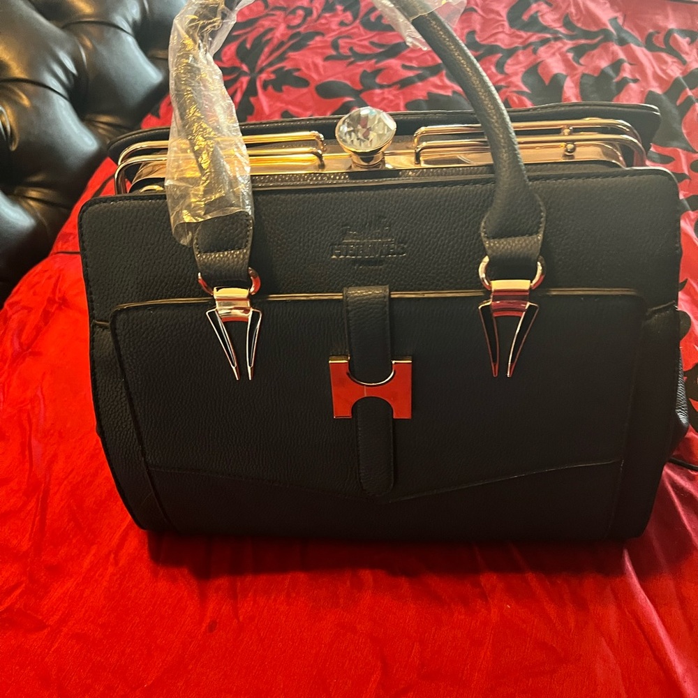 Handbag - Picture 6 of 6